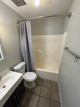 302 Santa Rosa Blvd, Unit 11 in Fort Walton Beach, FL - Building Photo - Building Photo
