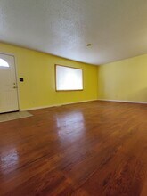 60 Bascom Dr in St. Louis, MO - Building Photo - Building Photo