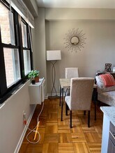 1202 S Washington St in Alexandria, VA - Building Photo - Building Photo