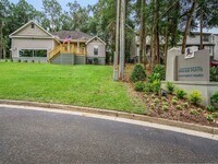 Grande Pointe photo'