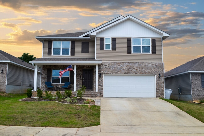 property at 5695 Guinevere Ln