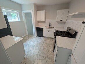 1762 Catalina Ave in Cincinnati, OH - Building Photo - Building Photo