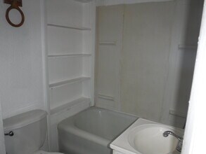 1401 Sylvanie St in St. Joseph, MO - Building Photo - Building Photo