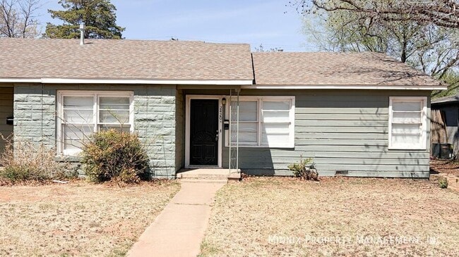 property at 2420 33rd St