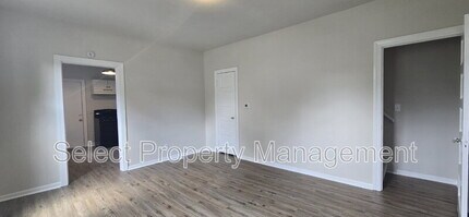2152 Fox Ave in Fort Wayne, IN - Building Photo - Building Photo