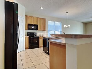 1727 Lakelet Loop in Oviedo, FL - Foto de edificio - Building Photo