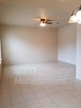 3711 Mandy Dr in Granbury, TX - Building Photo - Building Photo