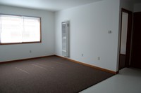 Packard Glen Apartments in Cudahy, WI - Building Photo - Building Photo