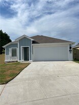 2650 N Snowball Dr in Fayetteville, AR - Building Photo