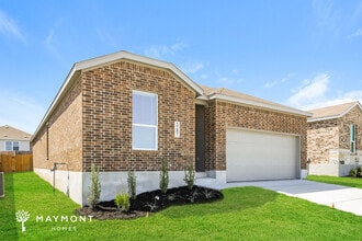 2287 Ft Davis Pass in Cibolo, TX - Building Photo - Building Photo