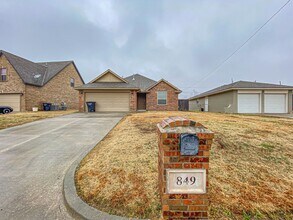 849 Cardan Pl in Moore, OK - Building Photo - Building Photo
