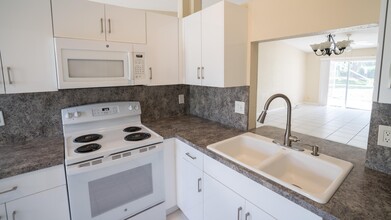 3844 Miramontes Cir in Wellington, FL - Building Photo - Building Photo