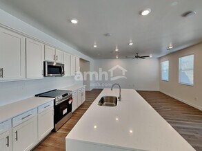 6537 E Paseo Alga in Tucson, AZ - Building Photo - Building Photo