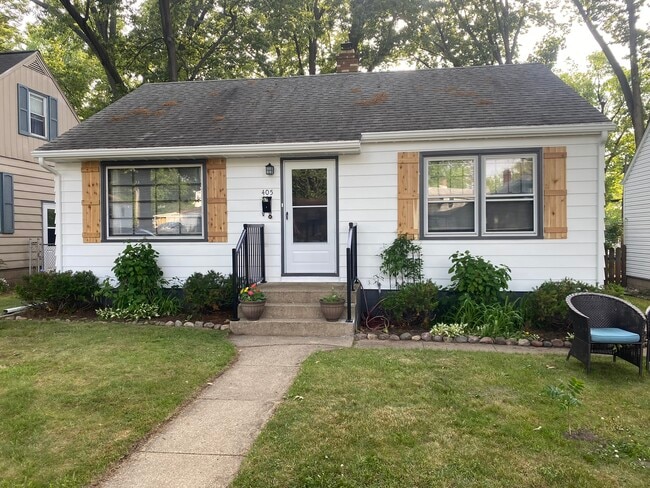 property at 405 Jackson St