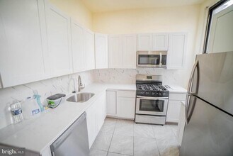 269 S 17th St in Philadelphia, PA - Building Photo - Building Photo