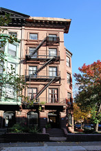 25 Pierrepont St in Brooklyn, NY - Building Photo - Building Photo