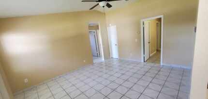 5324 Bonnie Brae Cir in Orlando, FL - Foto de edificio - Building Photo