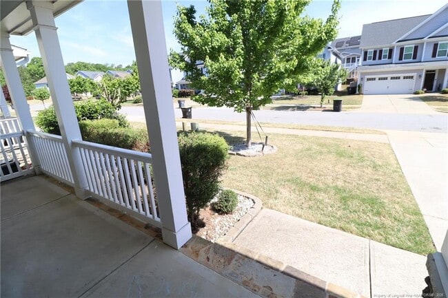 240 Mystwood Hollow Cir in Holly Springs, NC - Building Photo - Building Photo