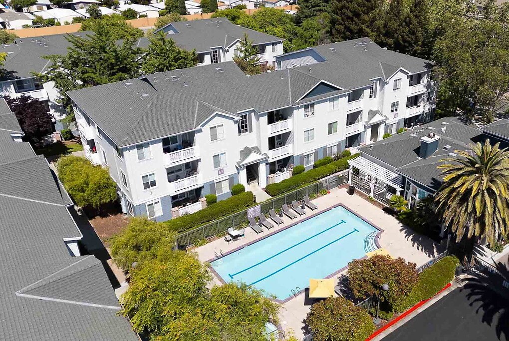 The Carlyle in San Jose, CA - Foto de edificio