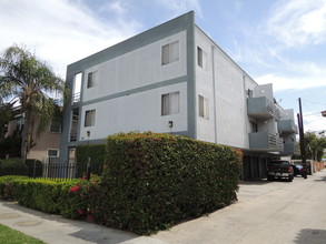 732 Olive Ave in Long Beach, CA - Building Photo - Other