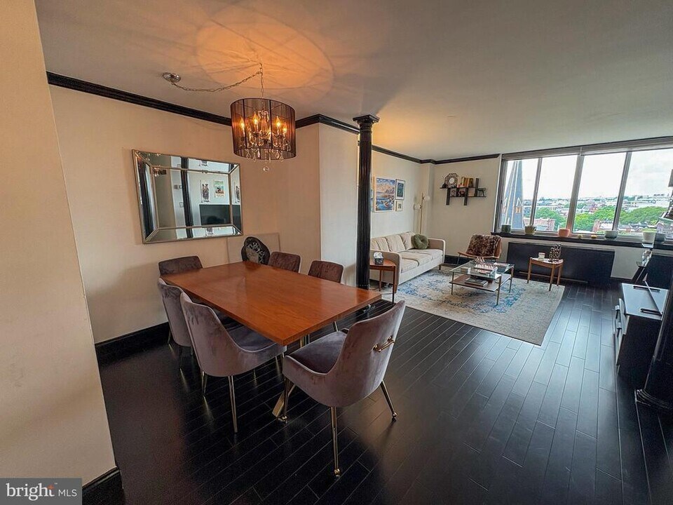 1239 Vermont Ave NW in Washington, DC - Building Photo