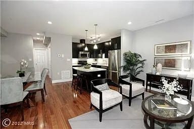 2314 Ashmead Pl NW in Washington, DC - Building Photo - Building Photo