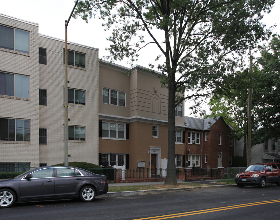 1810 Minnesota Ave SE in Washington, DC - Building Photo