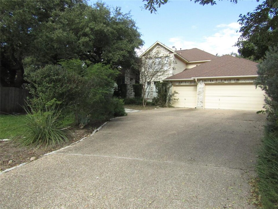 10602 Cranford Ct in Austin, TX - Foto de edificio