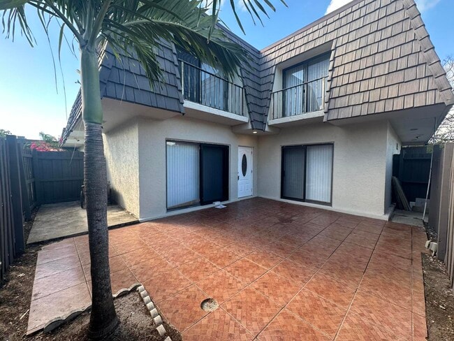 property at 1795 N Congress Ave