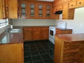 2410 Morewood Dr in Houston, TX - Building Photo - Building Photo