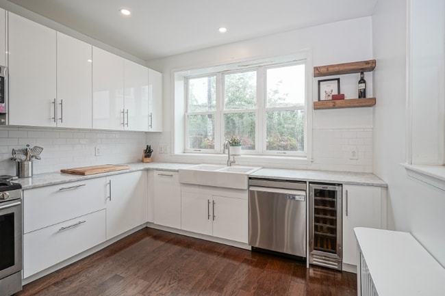 property at 1735 Jackson St