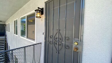 1231 Robinson Avenue in San Diego, CA - Foto de edificio - Interior Photo