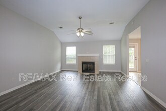 3711 SW Hansom Loop in Bentonville, AR - Building Photo - Building Photo
