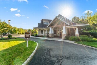 56 Tucker St in Danbury, CT - Building Photo - Building Photo