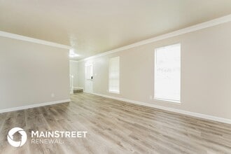 103 Parkview Dr in Stockbridge, GA - Foto de edificio - Building Photo