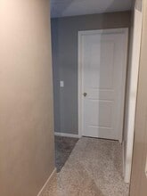 435 S Broadway St in Little York, IL - Building Photo - Building Photo