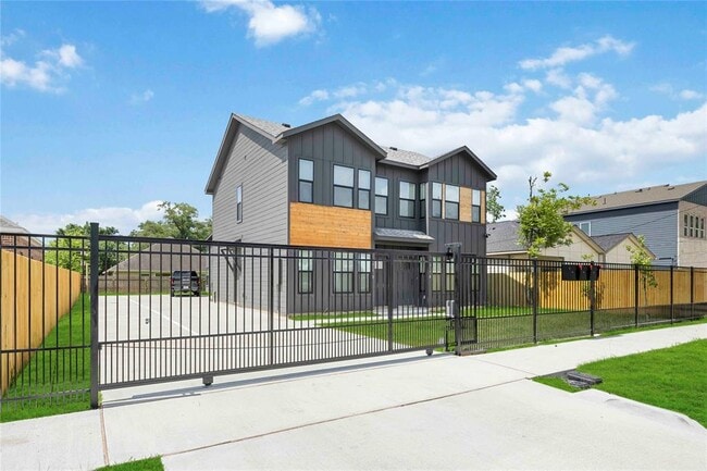 property at 4814 Wilmington St