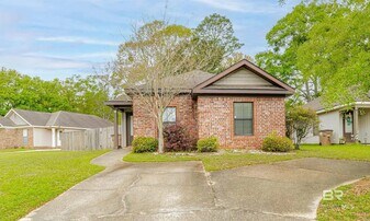 10 Breydon Ct in Mobile, AL - Building Photo