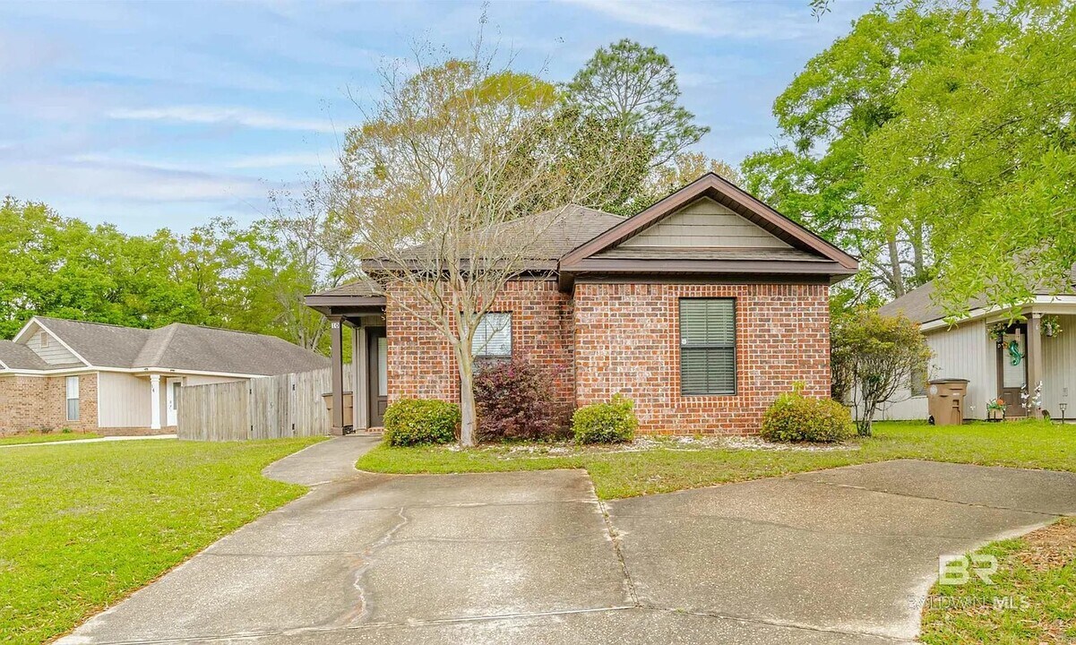 10 Breydon Ct in Mobile, AL - Building Photo