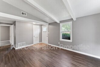 1101 S 50th Terrace in Kansas City, KS - Building Photo - Building Photo