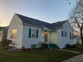 1822 14th St S in La crosse, WI - Building Photo