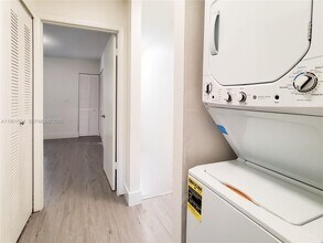 1901 NW S River Dr in Miami, FL - Building Photo - Building Photo