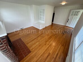 1045 Madison Ave in Winston-Salem, NC - Building Photo - Building Photo