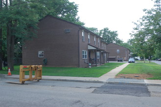 Cherry Court in Jamesburg, NJ - Building Photo - Building Photo