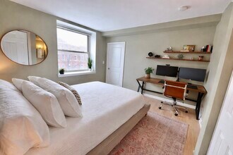 1920 S St NW, Unit #305 in Washington, DC - Building Photo - Building Photo