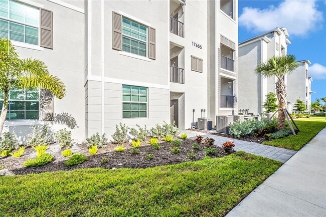 17655 Opal Sand Dr, Unit 402 in Venice, FL - Building Photo - Building Photo
