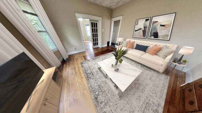 301 Highland Ave, Unit 2B, Unit 2B