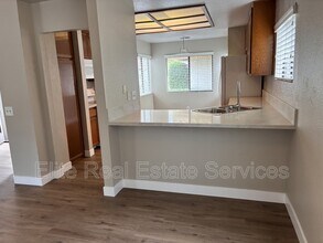 4582 Villas Dr in Bonita, CA - Building Photo - Building Photo