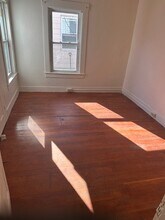 11 Pleasant St, Unit 1 in Nashua, NH - Building Photo - Building Photo