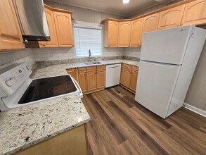 Room in House on Lucky Ct in Rock Hill, SC - Building Photo - Building Photo